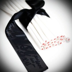 BIJOUX INDISCRETS - LES PETITS BONBONS SENSUAL SILKY HANDCUFFS