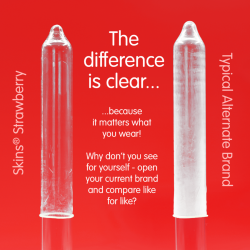 SKINS - PRESERVATIVOS PREMIUM SABOR FRESA PACK 4